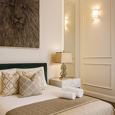 Qult - Golden Nest Appartement